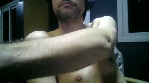 gauchors21 online show from 04/10/26, 03:01