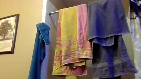 Snapshot of gaymencumhere chatting on 01/07/25, 12:31 gaymencumhere online show from 01/07/25, 12:31