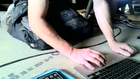 gazjones231 online show from 10/17/25, 11:46