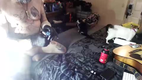 gbones58 online show from 01/15/26, 09:47