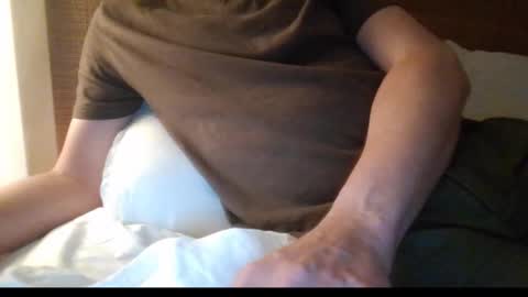 Snapshot of gccurious76 chatting on 12/02/25, 10:31 GCGuy online show from 12/02/25, 10:31