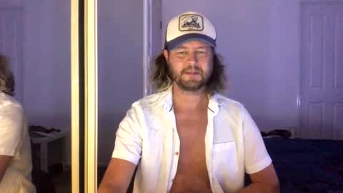 gcsurfer81 online show from 03/11/26, 07:58