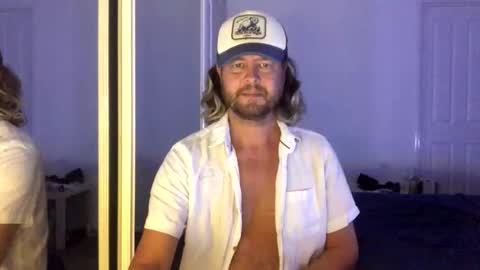 gcsurfer81 online show from 03/12/26, 08:20