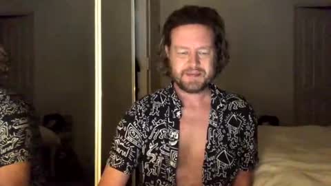gcsurfer81 online show from 06/16/26, 08:17