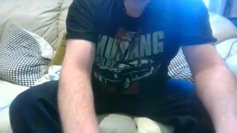 Snapshot of gebbeth chatting on 03/17/26, 05:16 gebbeth online show from 03/17/26, 05:16