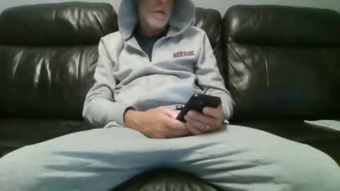 geeezer64 online show from 11/01/25, 04:03