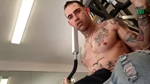 Zanecubano online show from 10/19/25, 05:46