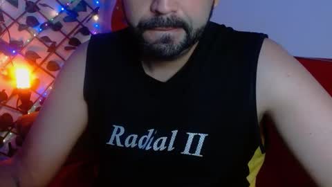 Snapshot of geeklatin88 chatting on 11/05/25, 10:15 geeklatin88 online show from 11/05/25, 10:15