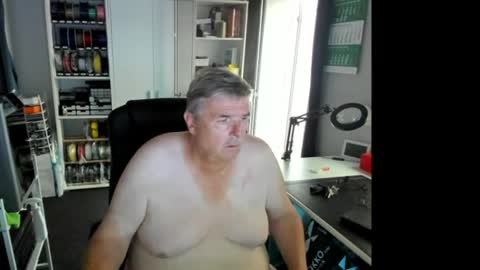 Snapshot of geiler_bock chatting on 06/28/26, 04:29 Geiler Bock online show from 06/28/26, 04:29