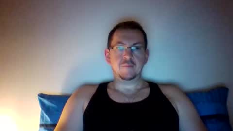 Snapshot of geilerwixxer27 chatting on 11/10/25, 10:53 geilerwixxer27 online show from 11/10/25, 10:53