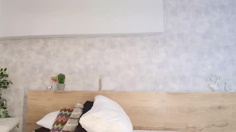 geminis muentes online show from 11/13/25, 05:34