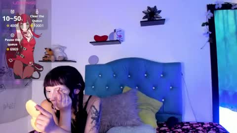 Gemma online show from 05/19/26, 01:50
