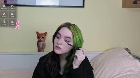 Ilona online show from 09/29/25, 06:35