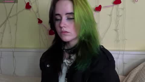 Ilona online show from 10/14/25, 06:42