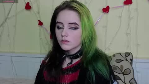 Ilona online show from 10/15/25, 06:08