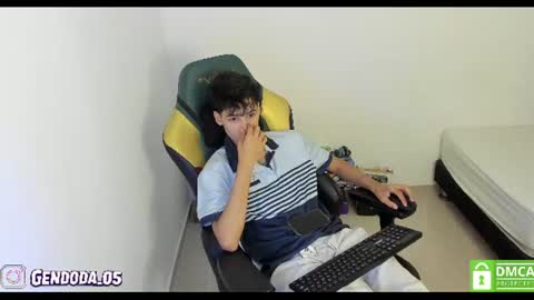 Snapshot of gendo_05 chatting on 07/14/26, 02:16 GENDO online show from 07/14/26, 02:16