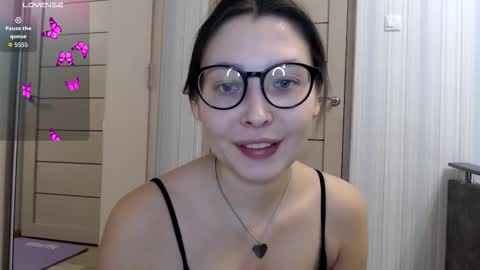 genev__ievee online show from 02/08/26, 03:59