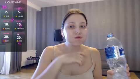 genev__ievee online show from 07/01/26, 02:40