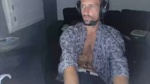 Snapshot of genie_lamps chatting on 09/09/25, 10:09 Edouard online show from 09/09/25, 10:09