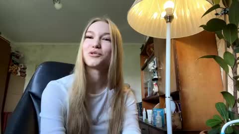 Snapshot of gennacastillion chatting on 06/02/26, 07:21 Casti online show from 06/02/26, 07:21