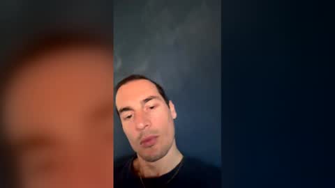 Genaro online show from 05/04/26, 01:18