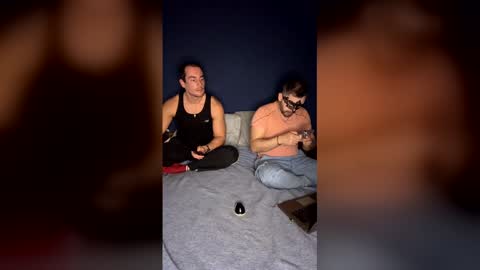 Genaro online show from 05/17/26, 04:32