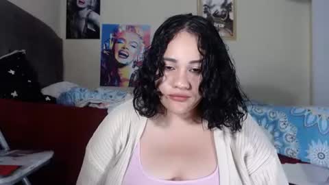 Snapshot of gensesisex chatting on 02/14/26, 02:30 gensesisex online show from 02/14/26, 02:30