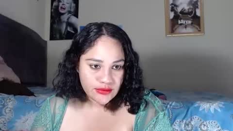 Snapshot of gensesisex chatting on 02/17/26, 01:35 gensesisex online show from 02/17/26, 01:35