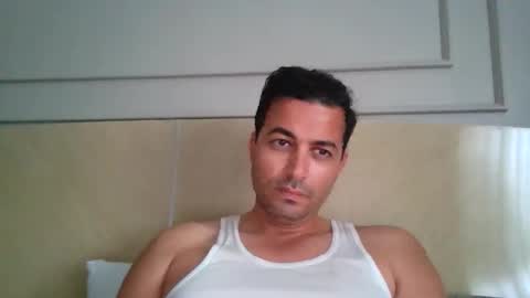 genteldevil online show from 10/30/25, 07:54