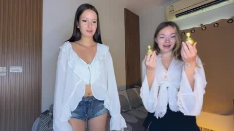 Mary  Blonde and Kira brunette online show from 05/04/26, 05:03