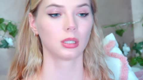 Snapshot of gentlerossi chatting on 05/20/26, 04:35 GentleRossi online show from 05/20/26, 04:35