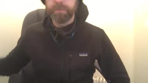 Snapshot of geon2xx chatting on 01/20/25, 10:37 Geon online show from 01/20/25, 10:37