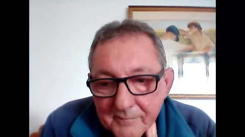 Snapshot of georg1412 chatting on 09/15/25, 12:49 georg1412 online show from 09/15/25, 12:49