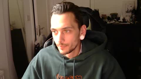 Snapshot of george71311 chatting on 01/12/25, 12:23 George2323 online show from 01/12/25, 12:23