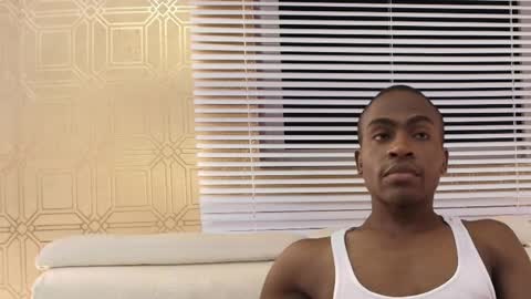 Snapshot of george_lancee chatting on 10/18/25, 05:54 G E O R G E online show from 10/18/25, 05:54