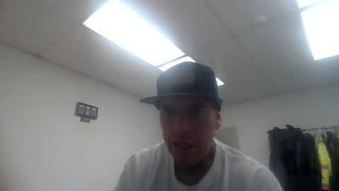 georgeschneider5858 online show from 10/05/25, 08:56