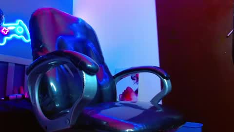 GEORGE online show from 01/08/25, 04:02