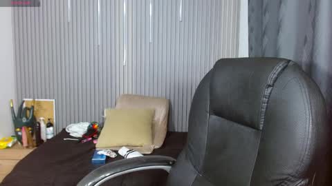 Snapshot of georgesmith_1 chatting on 06/06/26, 03:55 GEORGE online show from 06/06/26, 03:55