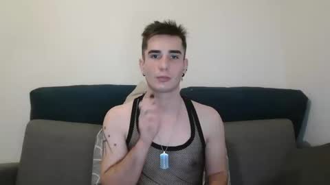 Snapshot of georgeyuno chatting on 01/13/25, 07:53 George Yuno online show from 01/13/25, 07:53