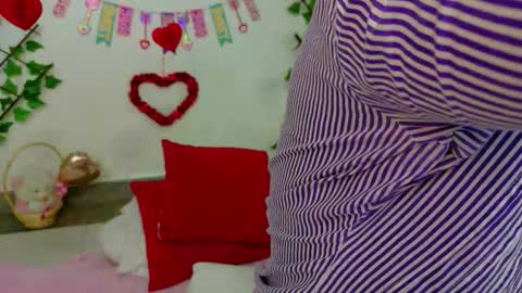 Snapshot of georgia_candy chatting on 02/12/26, 04:07 georgia_candy online show from 02/12/26, 04:07