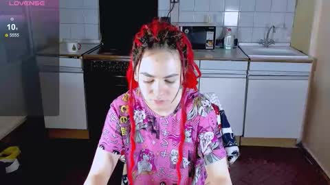 Georgia G online show from 12/21/25, 06:04