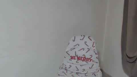 Snapshot of georgiana_love07 chatting on 03/08/25, 10:32 Jo online show from 03/08/25, 10:32