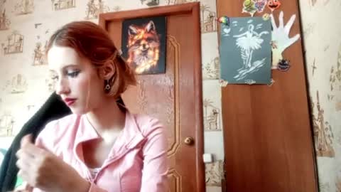 Ellie online show from 06/06/26, 02:33