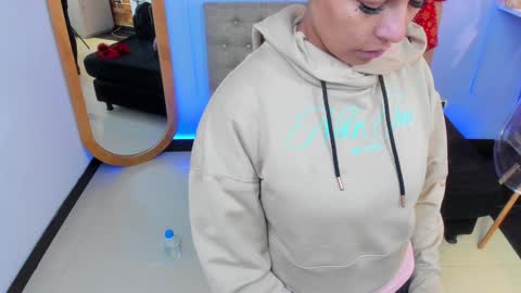 Snapshot of georgina_coule chatting on 12/30/24, 06:16 Georgina Coule online show from 12/30/24, 06:16