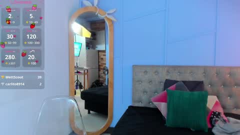 Snapshot of georgina_coule chatting on 01/23/25, 03:11 Georgina Coule online show from 01/23/25, 03:11