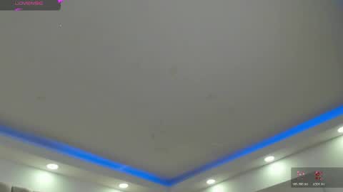 Georgina Kloss  online show from 03/31/26, 04:29