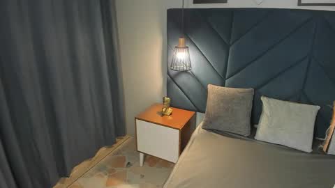 Snapshot of georgina_sensuelle chatting on 02/21/26, 11:11 Georgina online show from 02/21/26, 11:11