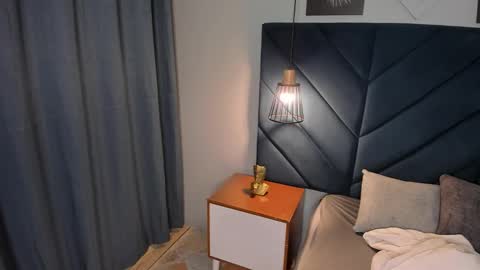 Snapshot of georgina_sensuelle chatting on 02/22/26, 11:20 Georgina online show from 02/22/26, 11:20