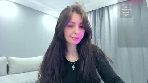 Snapshot of georginaroads chatting on 02/23/25, 01:42 GeorginaRoads online show from 02/23/25, 01:42