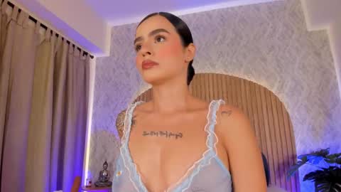 Kendal  online show from 03/05/26, 11:50